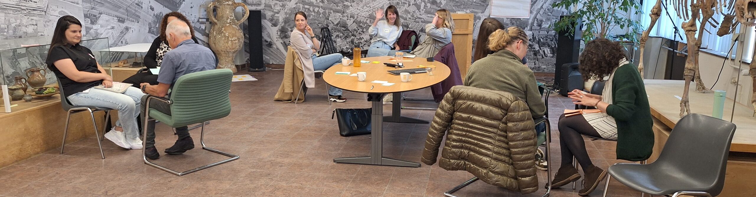Deelnemers adviseren elkaar met Troika Consulting.